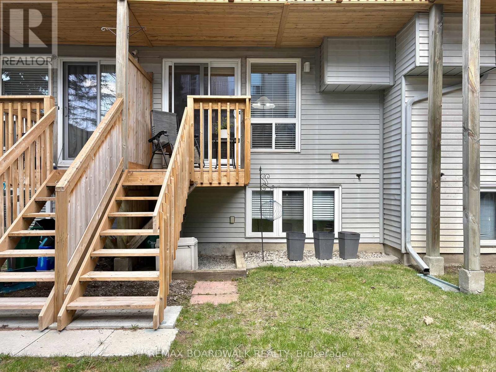 5 BRISTON PRIVATE - 24