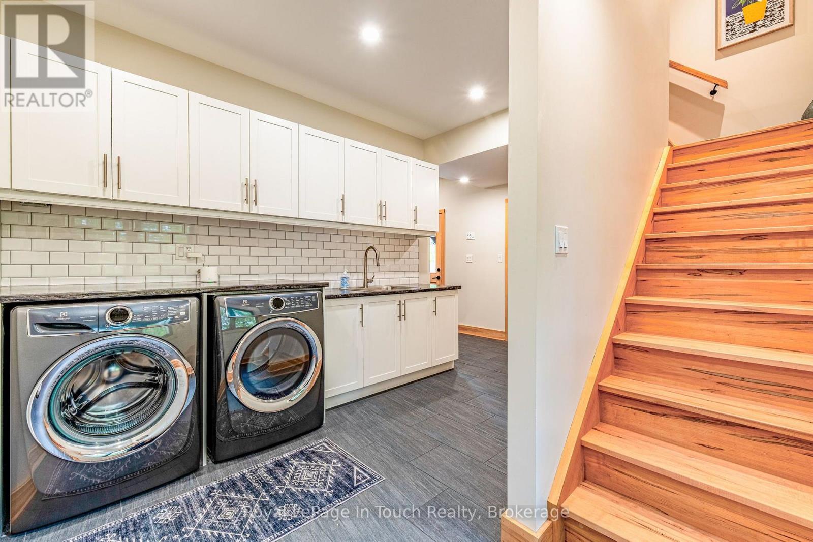 14 CARLING COVE DRIVE - Image 25