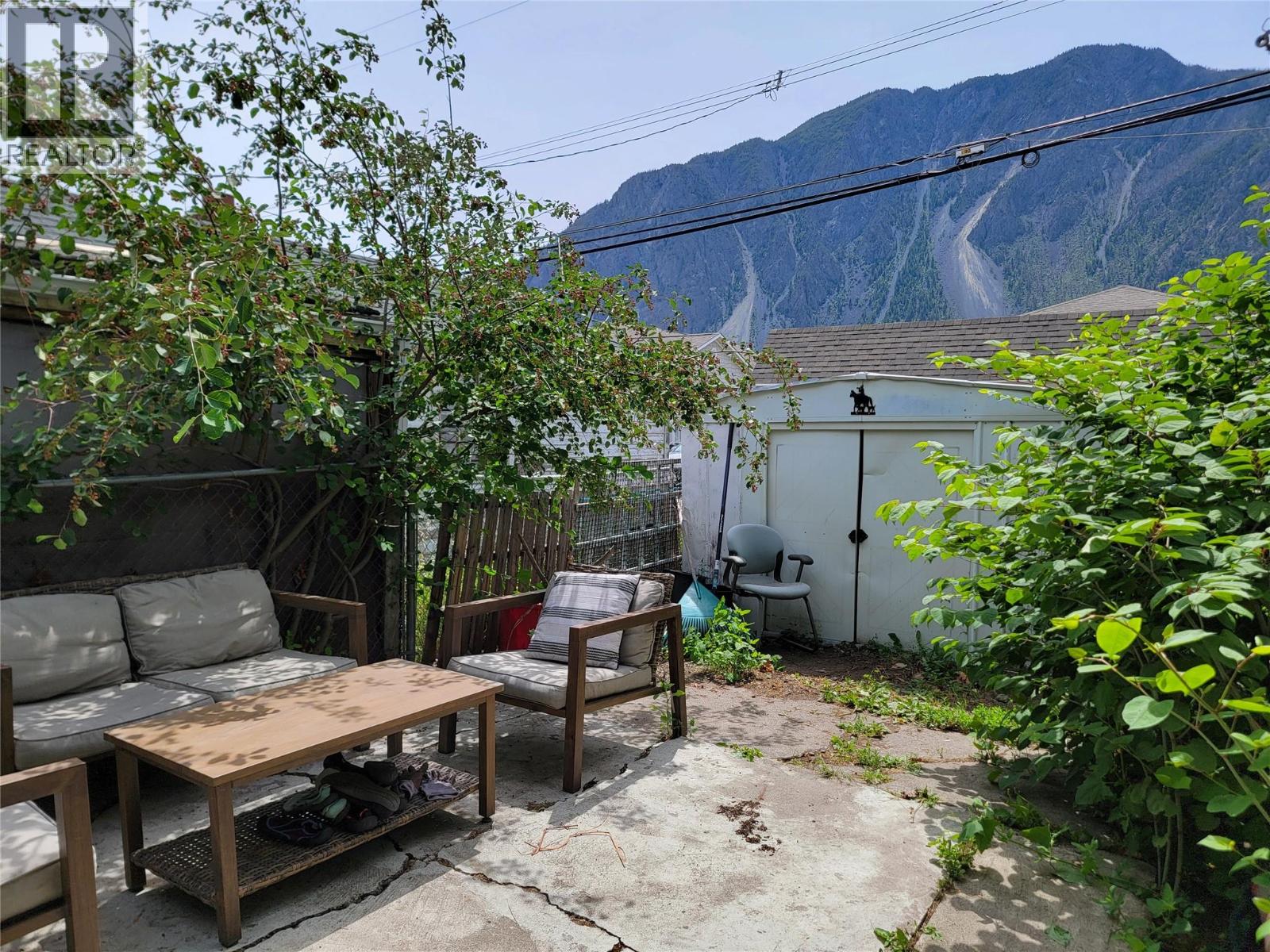 607A 5th Street - 61