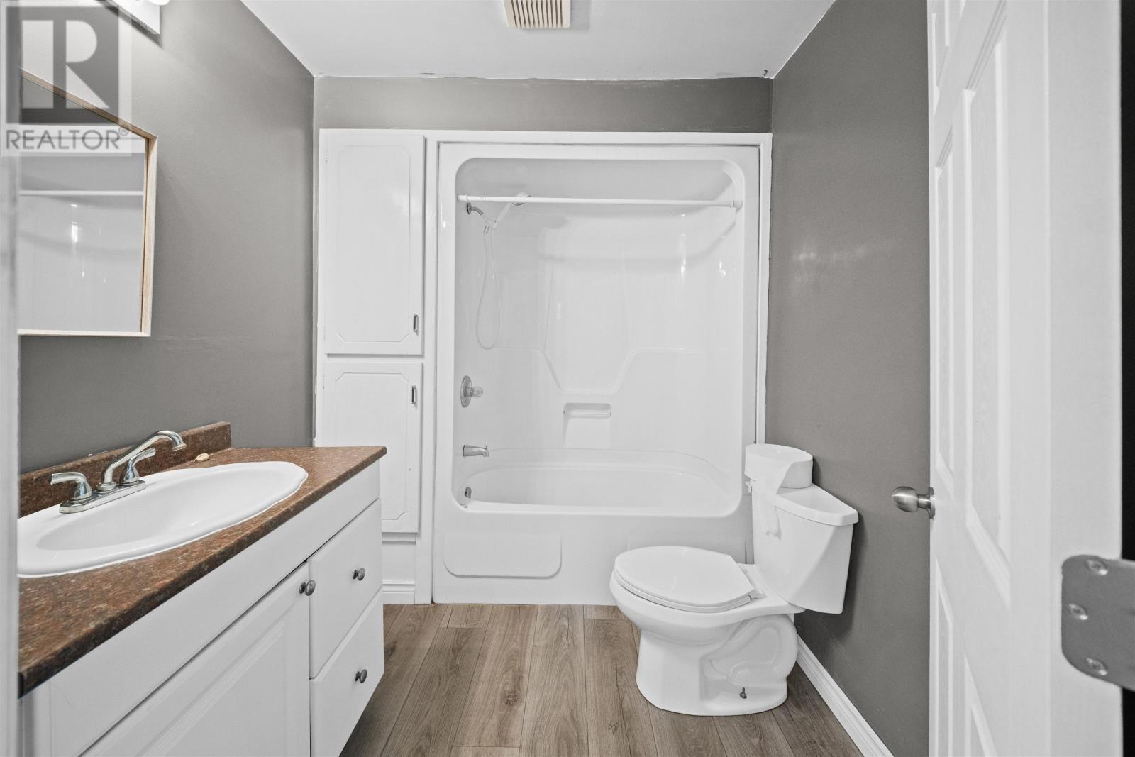 1144 Ellerslie Road - 21