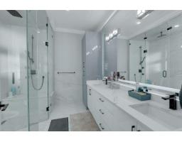 9253 Prince Charles Boulevard, Surrey, BC V3V1S4 Photo 39