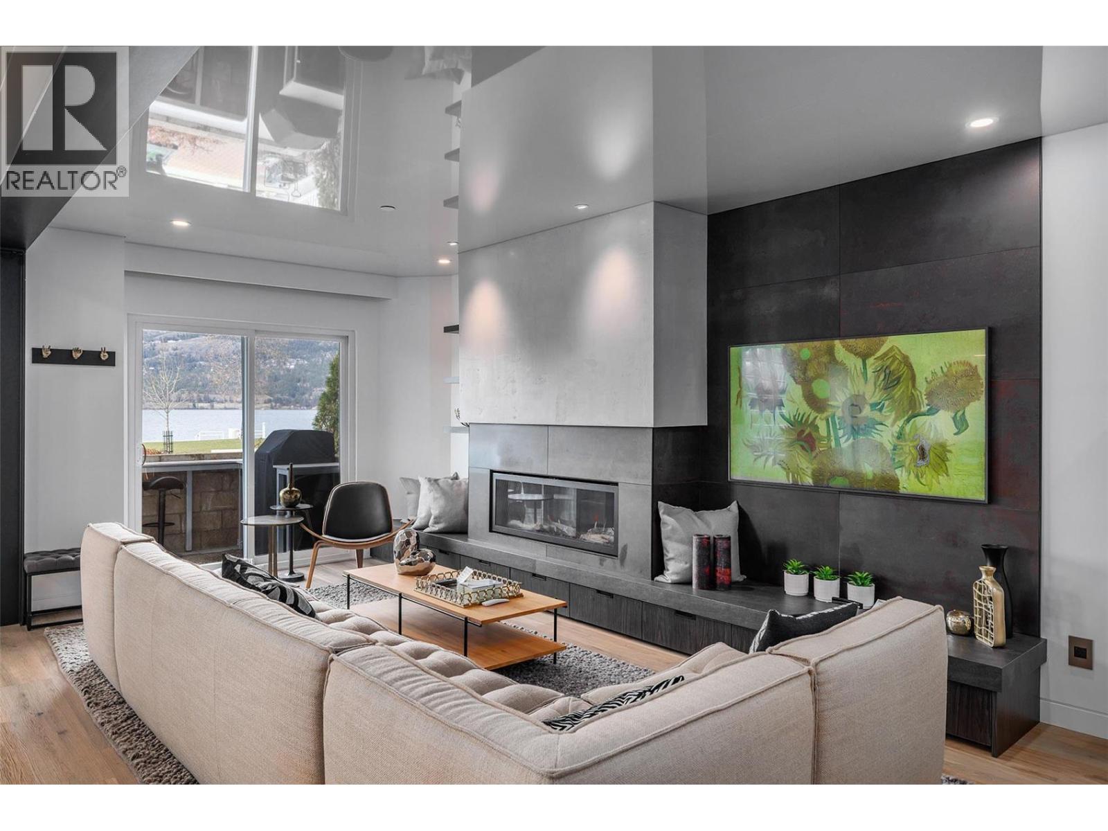 1156 Sunset Drive Unit# 124, Kelowna