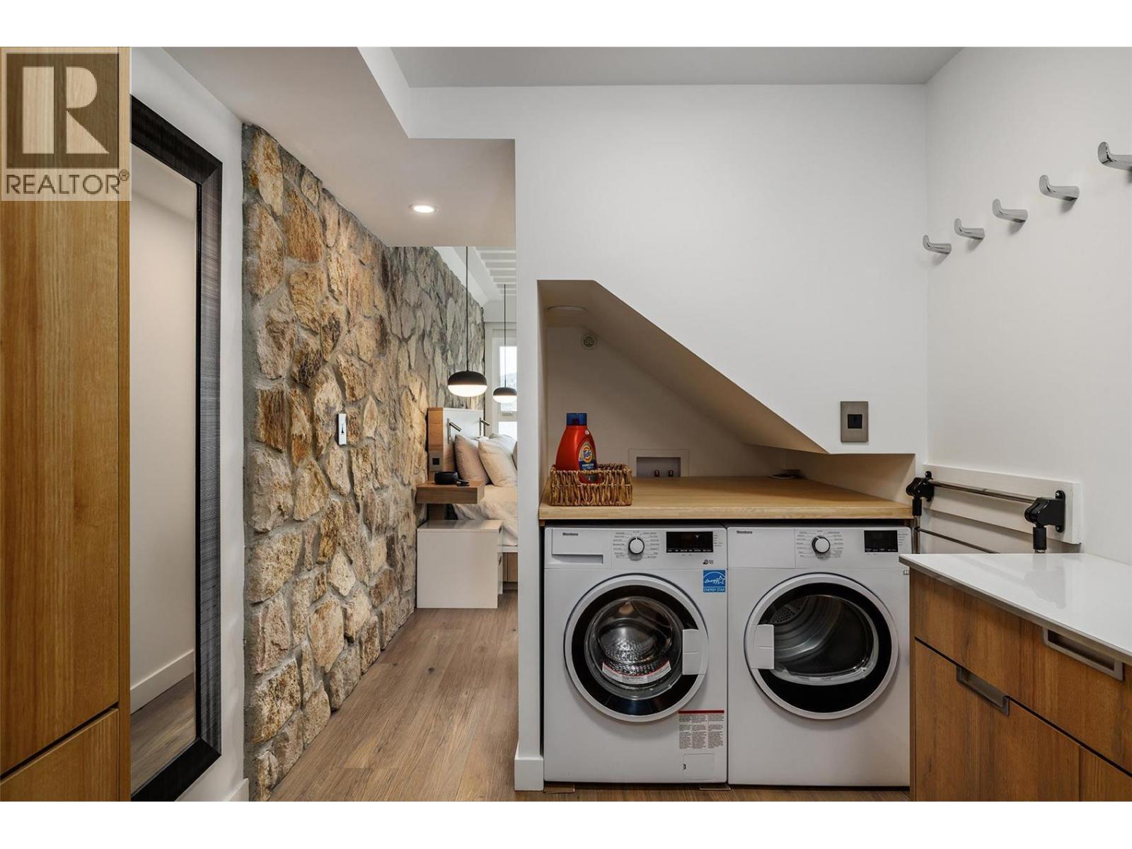 1156 Sunset Drive Unit# 124, Kelowna
