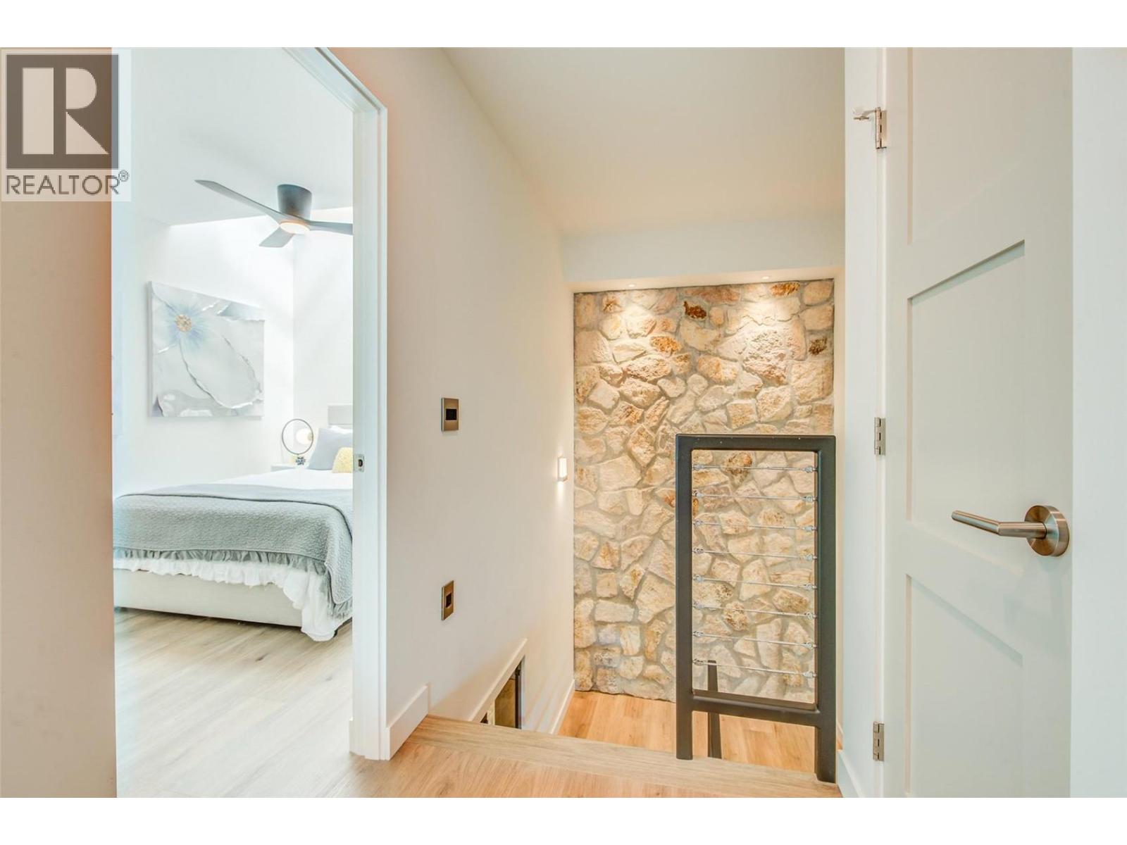 1156 Sunset Drive Unit# 124, Kelowna