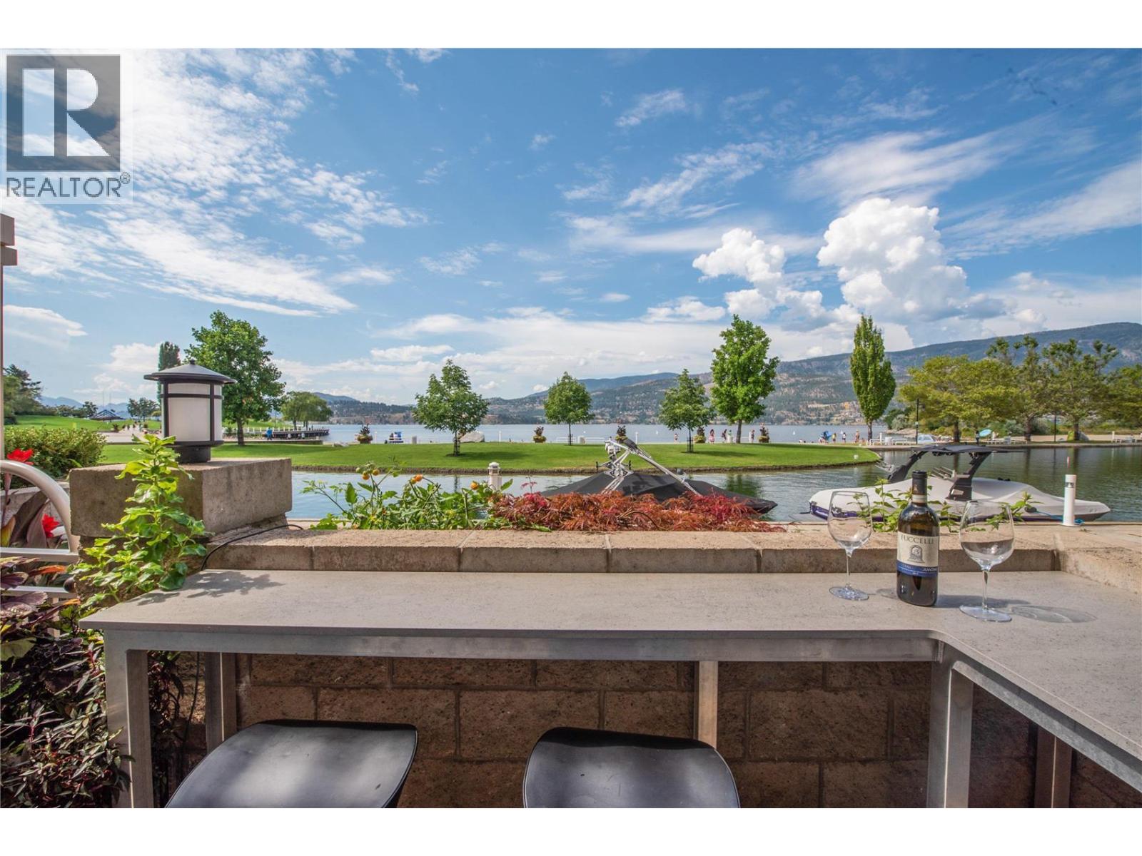 1156 Sunset Drive Unit# 124, Kelowna