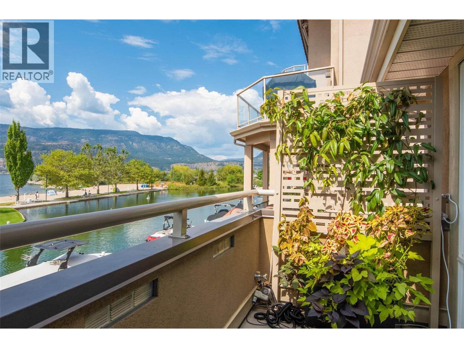 1156 Sunset Drive Unit# 124, Kelowna