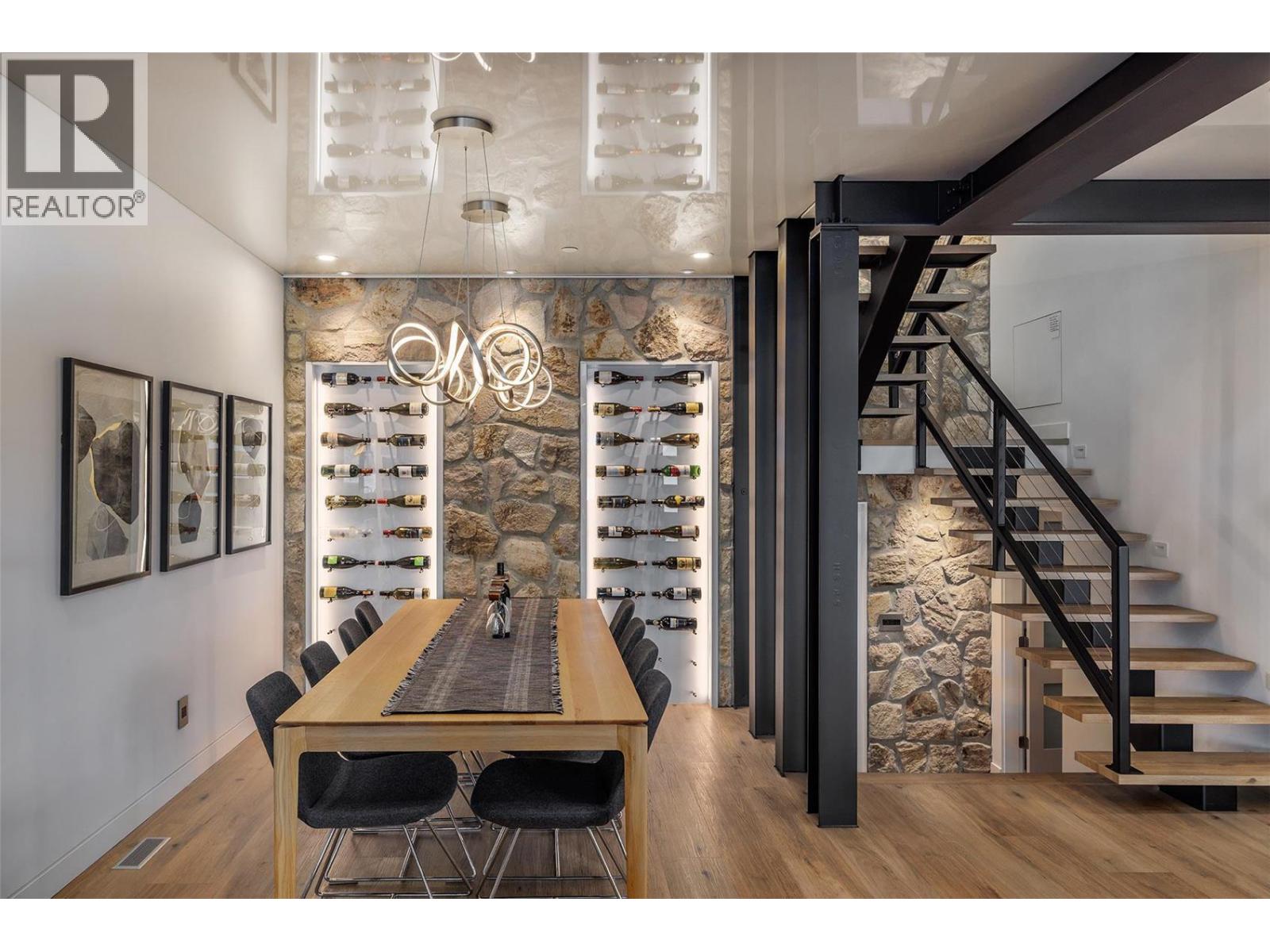 1156 Sunset Drive Unit# 124, Kelowna