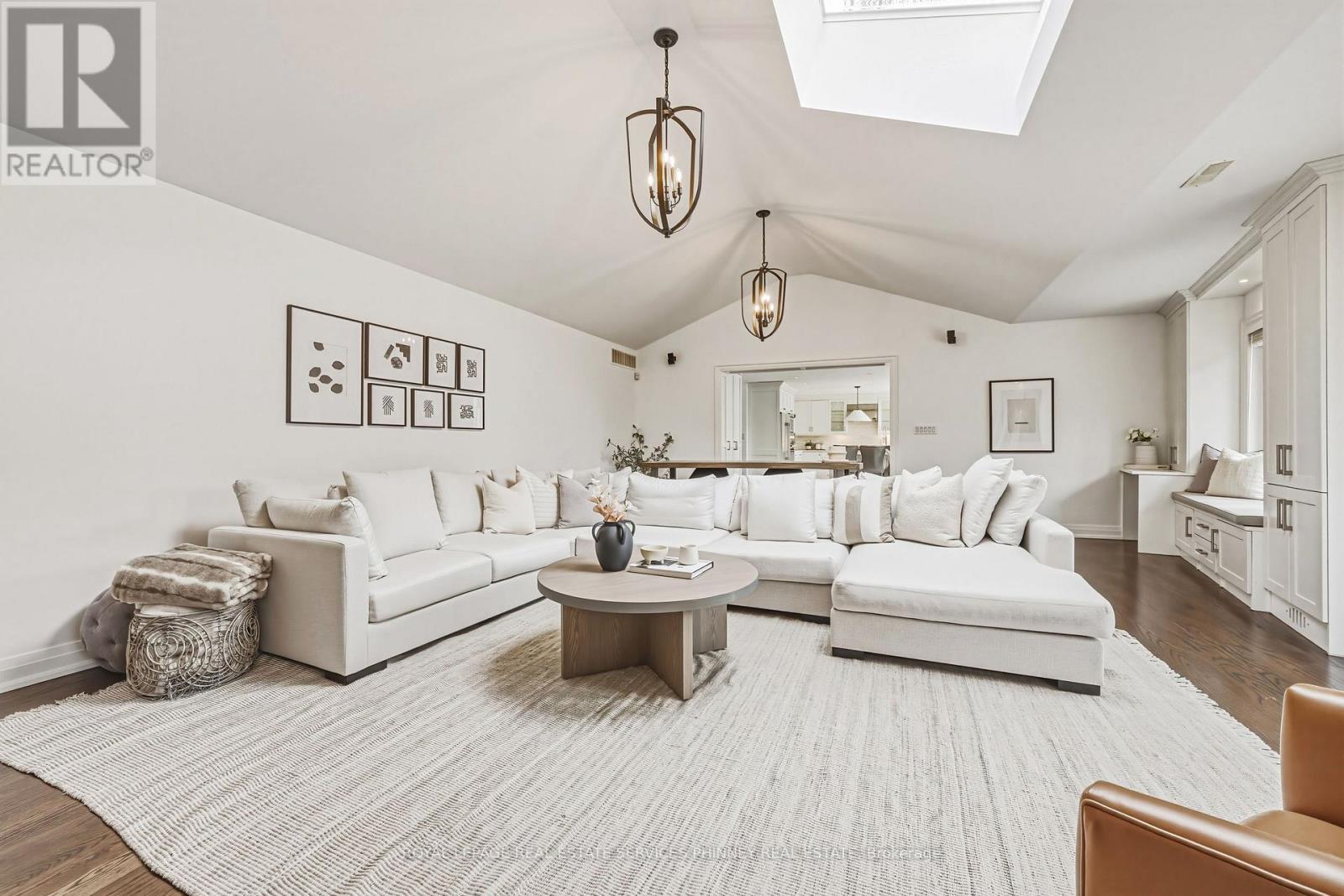 52 JOYMAR DRIVE - 20
