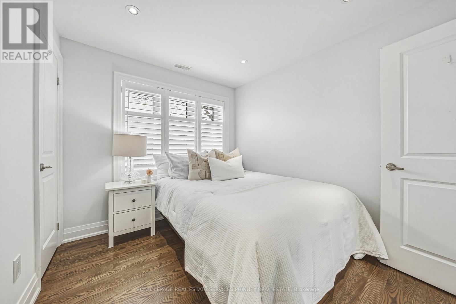 52 JOYMAR DRIVE - 27