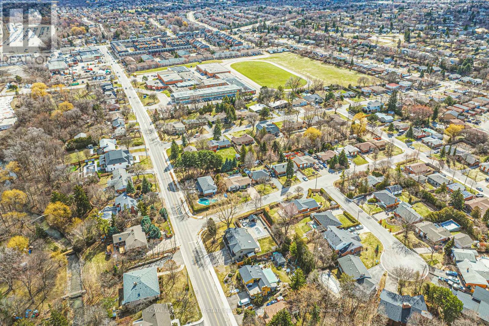52 JOYMAR DRIVE - 45