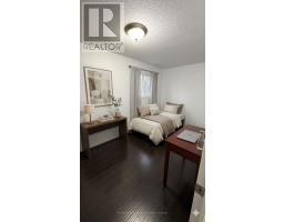 Upper Floor - 30 Woodward Avenue, London North, ON N6H2G7 Photo 10