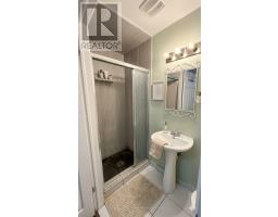 Upper Floor - 30 Woodward Avenue, London North, ON N6H2G7 Photo 7