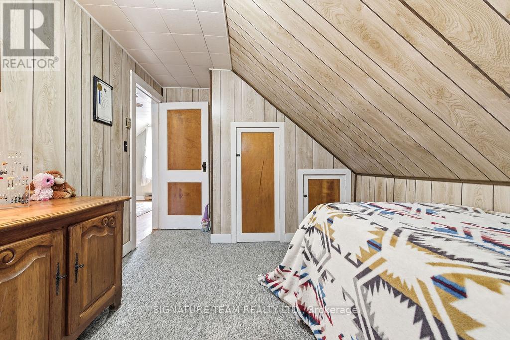 83 FOYMOUNT ROAD - 24