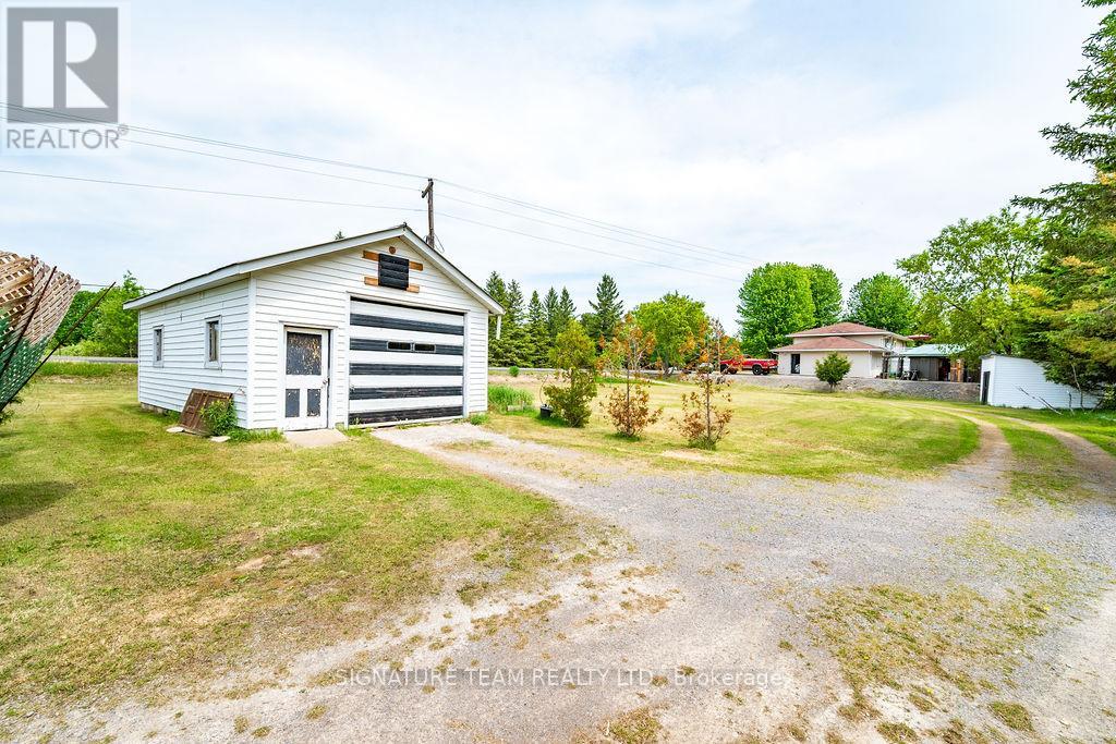 83 FOYMOUNT ROAD - 35