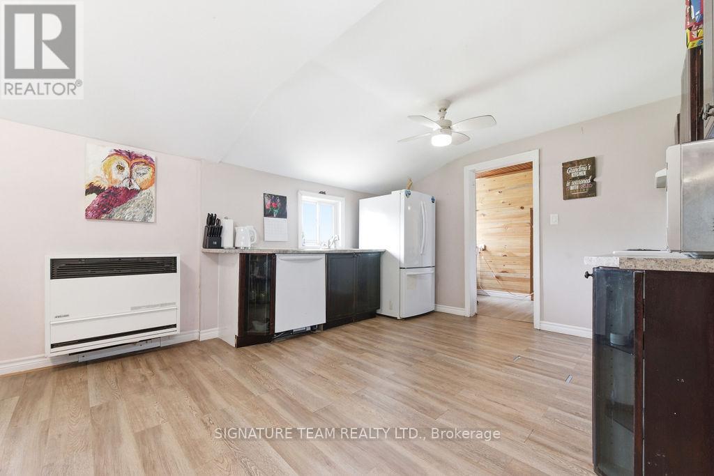 83 FOYMOUNT ROAD - 9