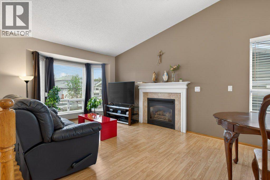 156 Rivercroft Close SE - 6