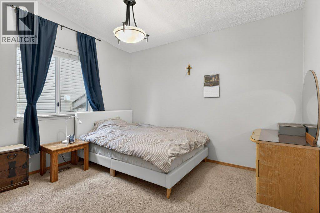156 Rivercroft Close SE - 26