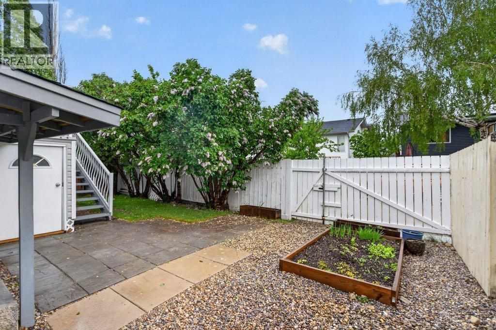 156 Rivercroft Close SE - 48