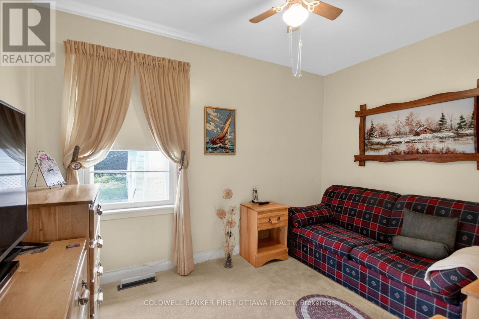 1533 MIMOSA AVENUE - 27