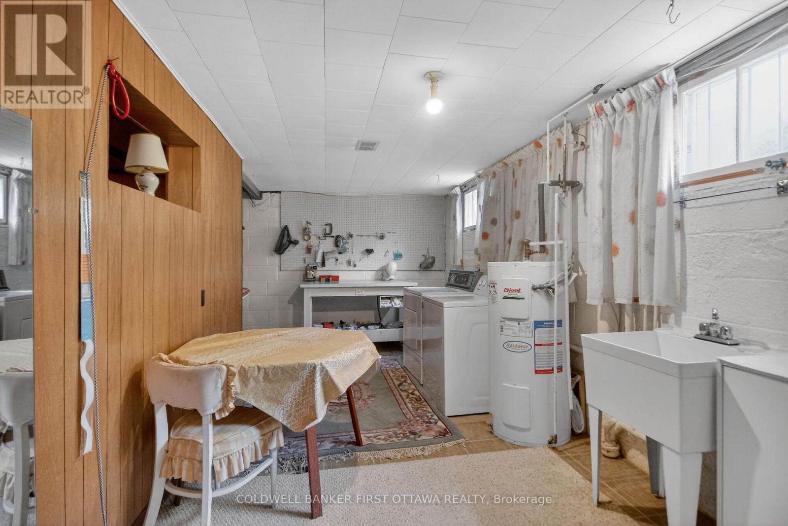 1533 MIMOSA AVENUE - 37