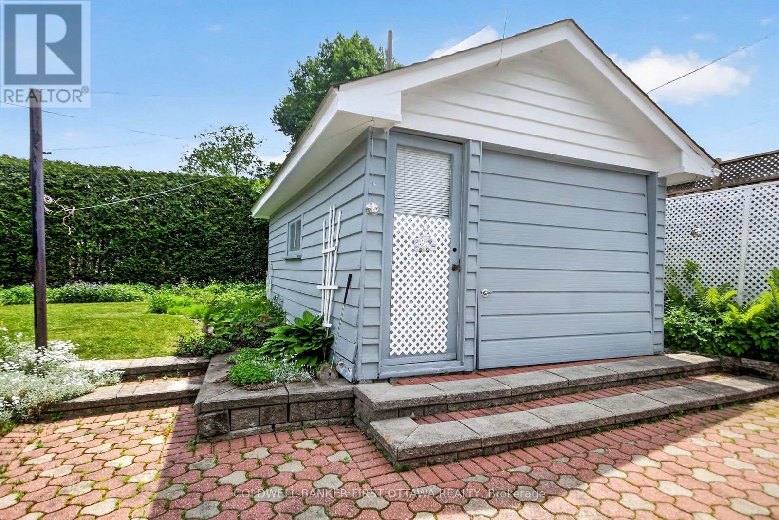 1533 MIMOSA AVENUE - 42