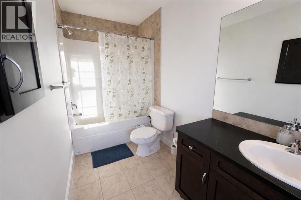 3 Pcs. Ensuite bathroom