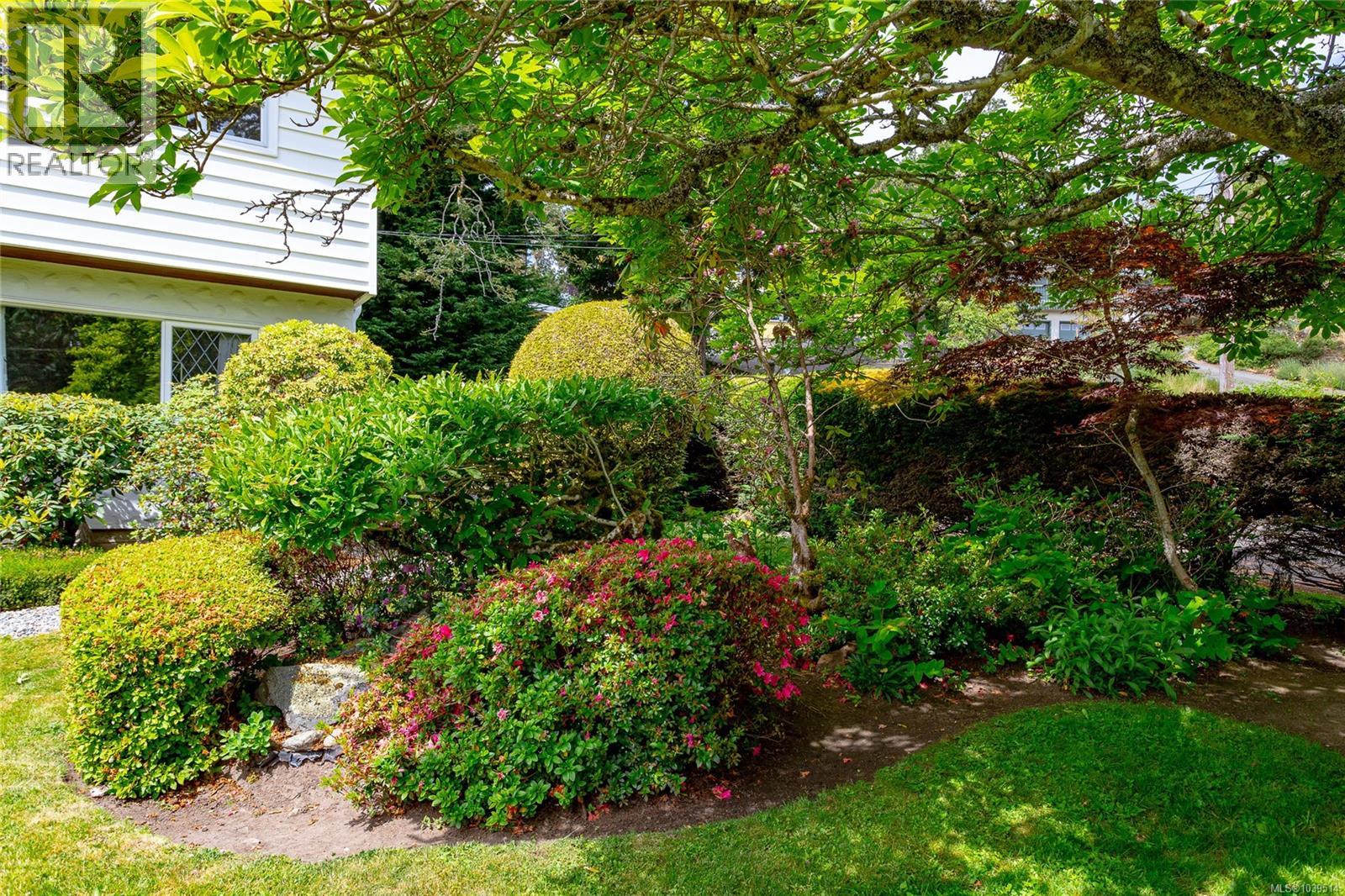  3508 Plymouth Road, Oak Bay
