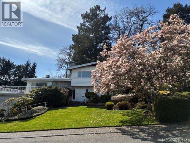 3508 Plymouth Rd - 66