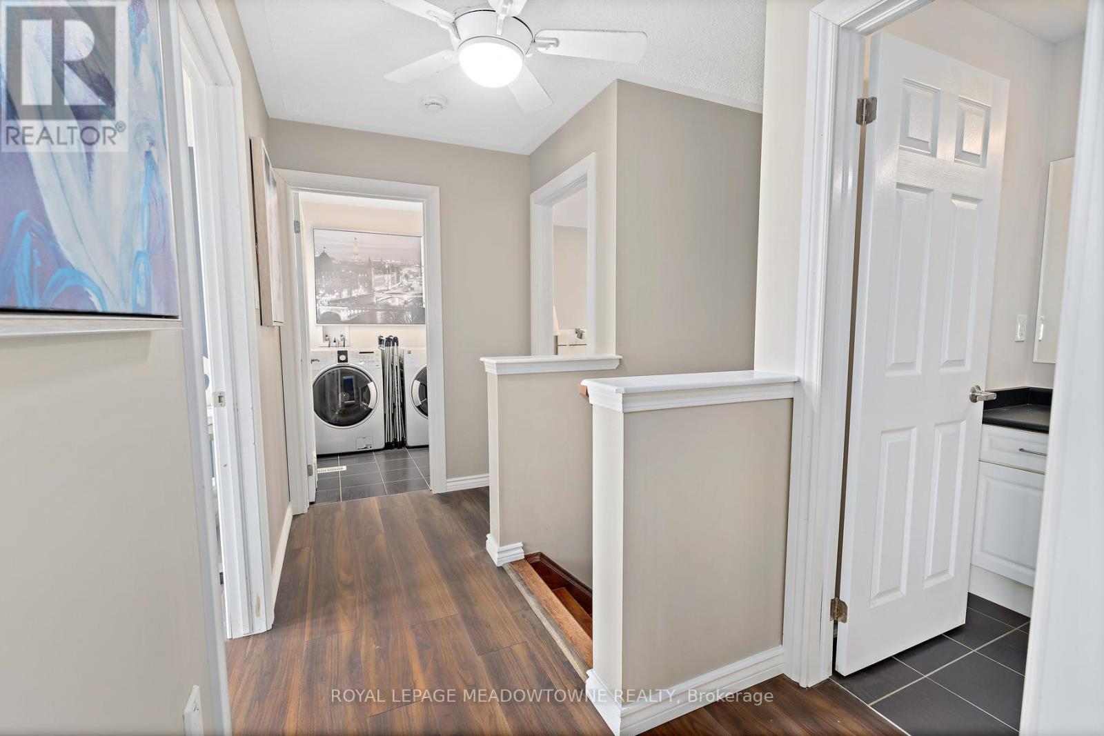 451 ZUEST CRESCENT - 21