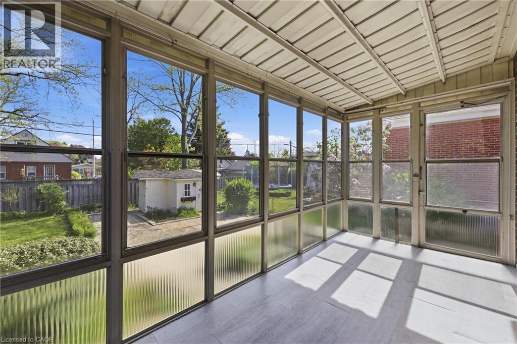 87 EMPRESS Avenue - 11