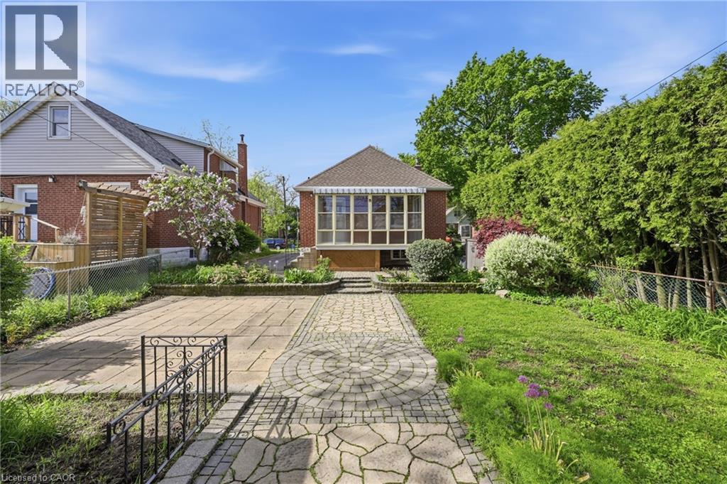 87 EMPRESS Avenue - 31