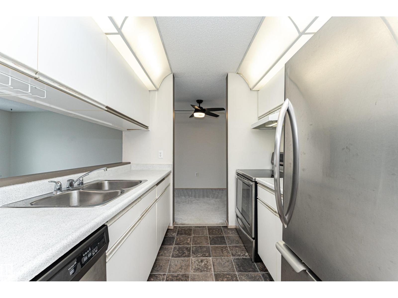 #403 9620 174 ST NW - 10