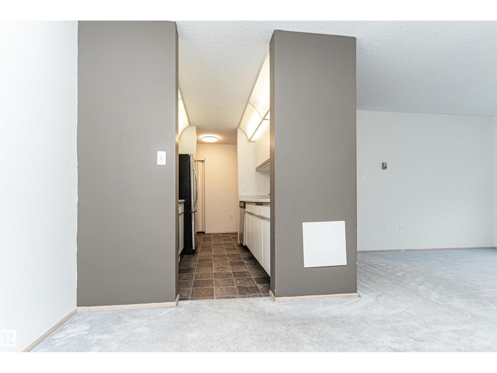 #403 9620 174 ST NW - 17