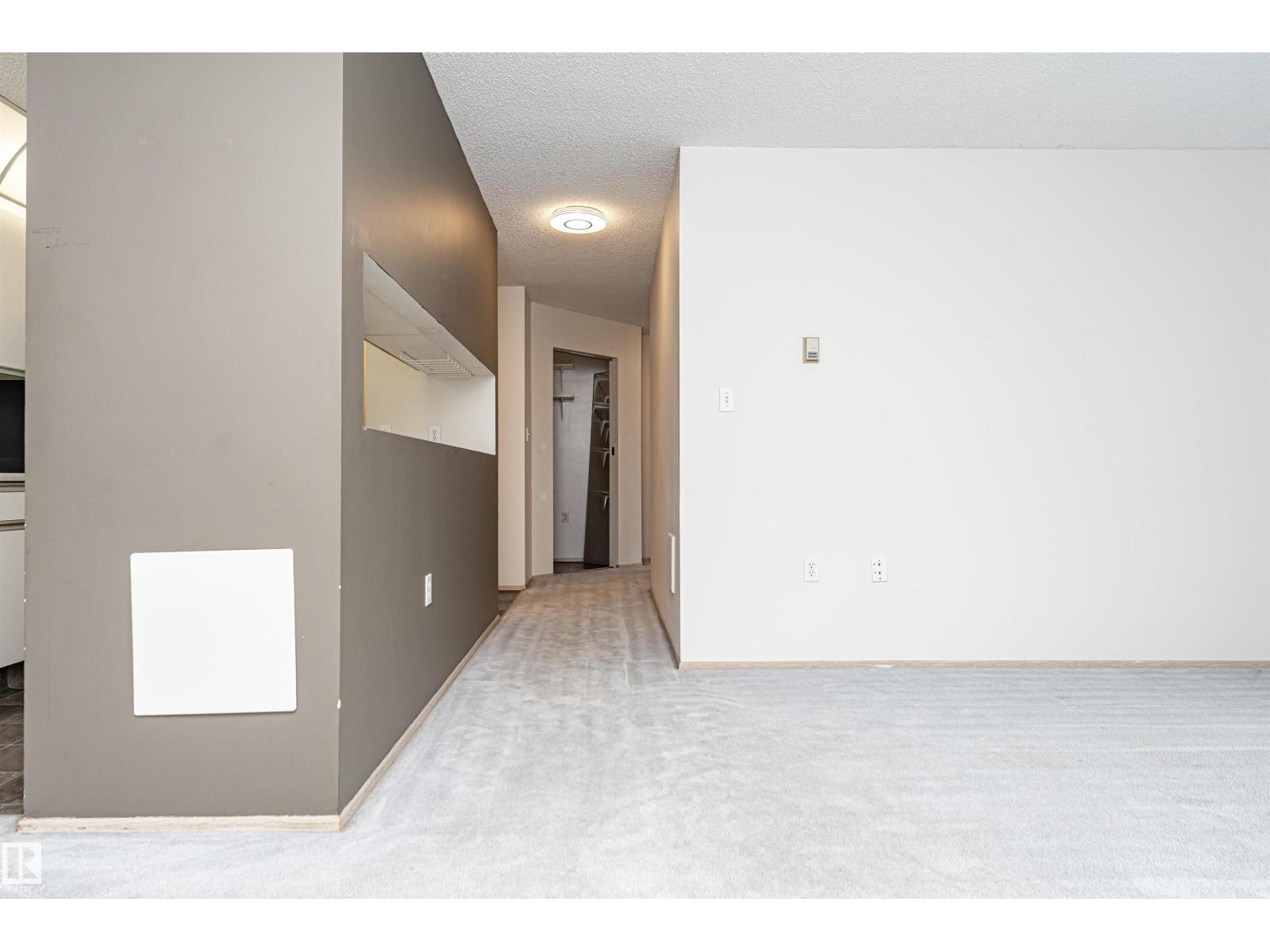 #403 9620 174 ST NW - 32