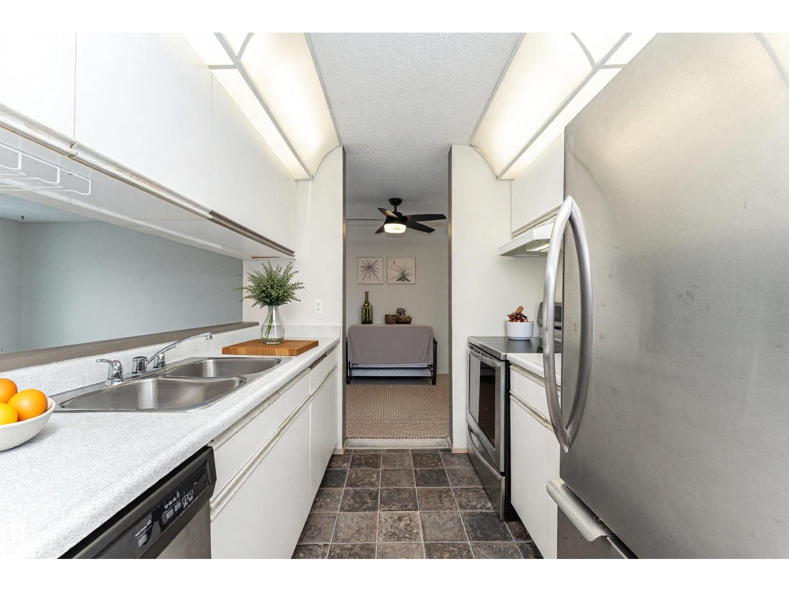 #403 9620 174 ST NW - 5