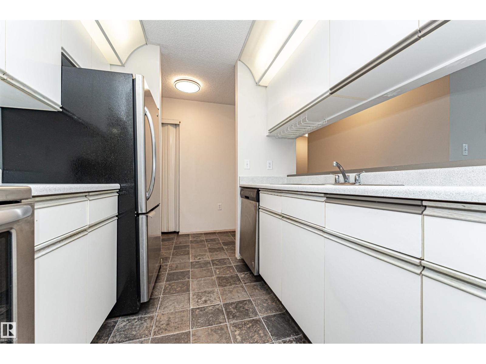 #403 9620 174 ST NW - 16