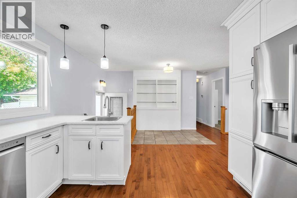 7127 18 Street SE - 17