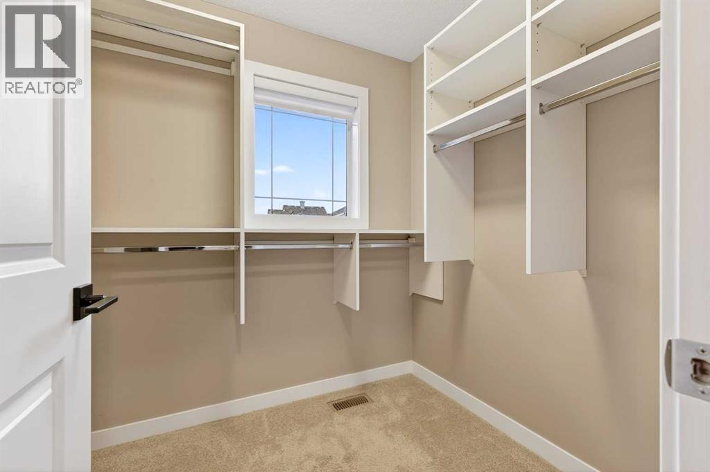 68 Westland Crescent SW — photo 32
