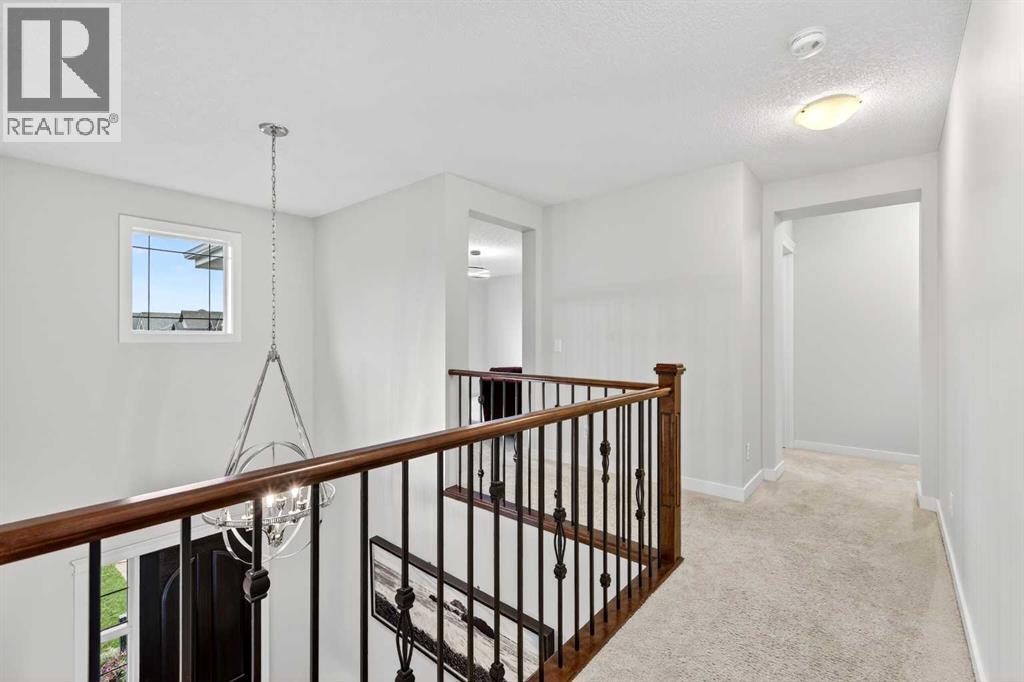 68 Westland Crescent SW — photo 23