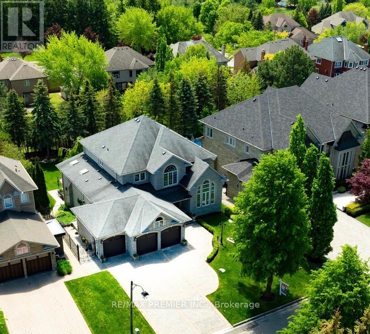 85 GREGORY SCOTT DRIVE - 2