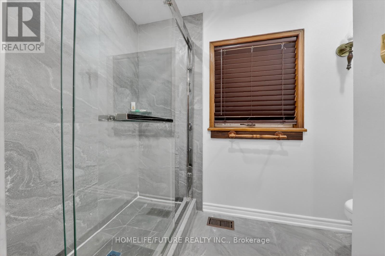 137 WOODLAND PARK ROAD - 24