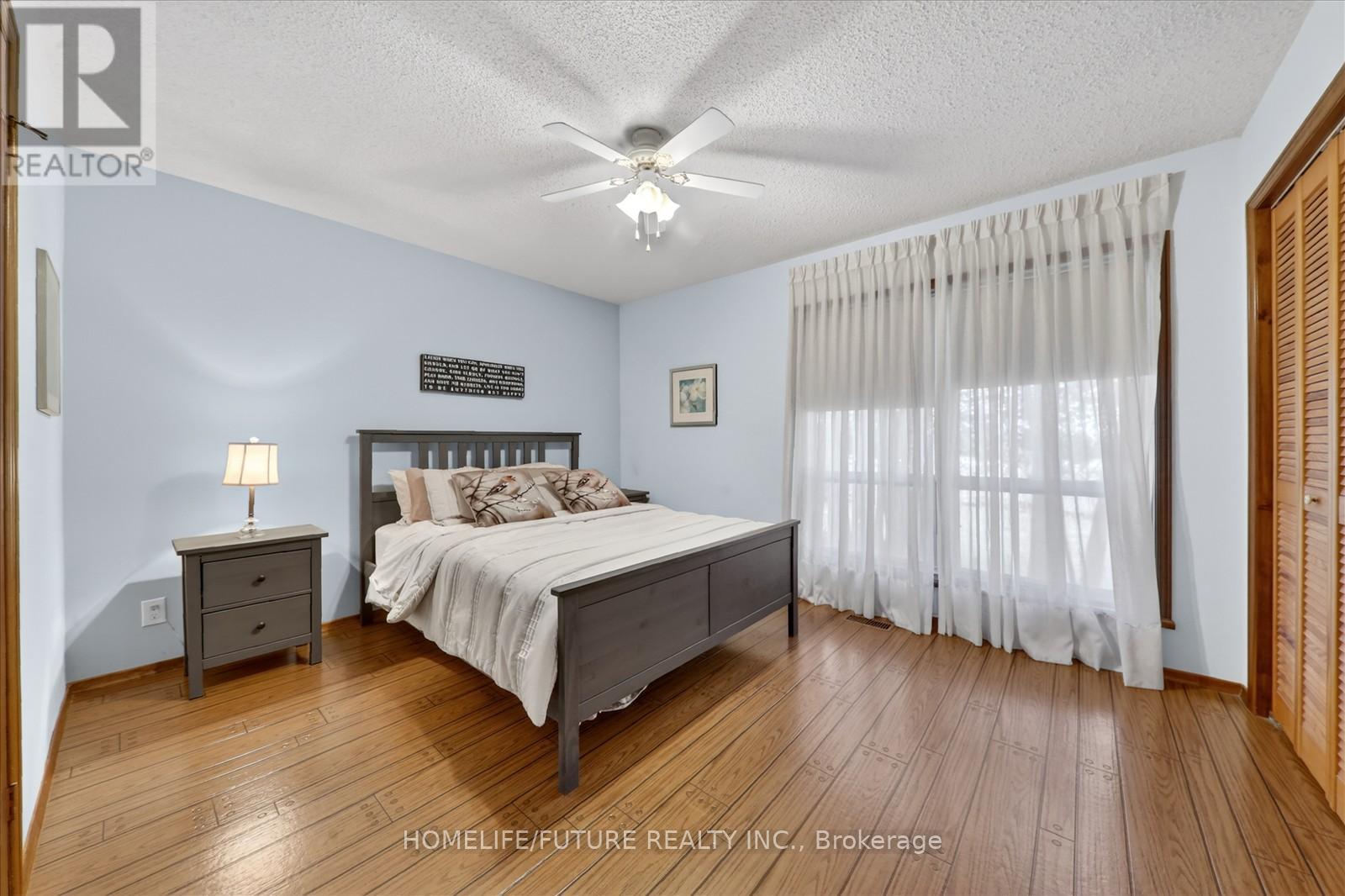 137 WOODLAND PARK ROAD - 25