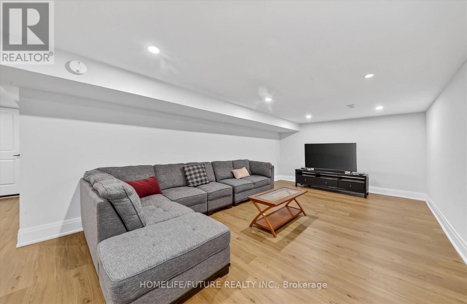 137 WOODLAND PARK ROAD - 33
