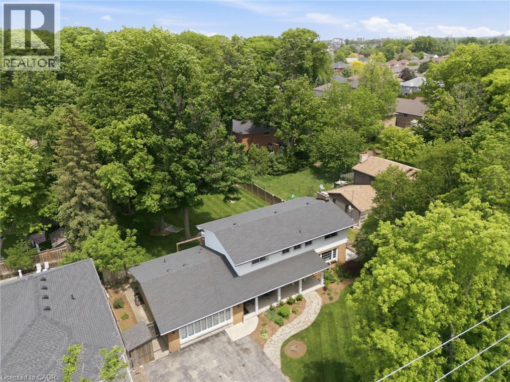 304 STONE CHURCH Road W - Image 2