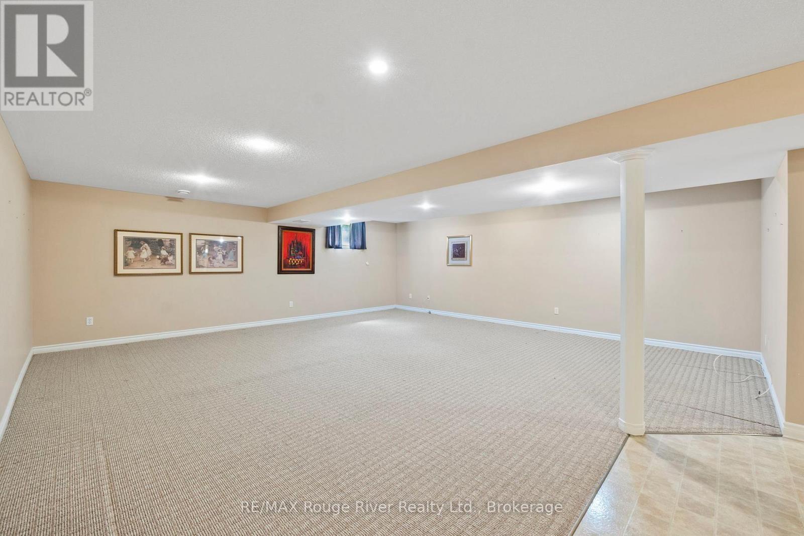 16 TALBOT DRIVE - 23