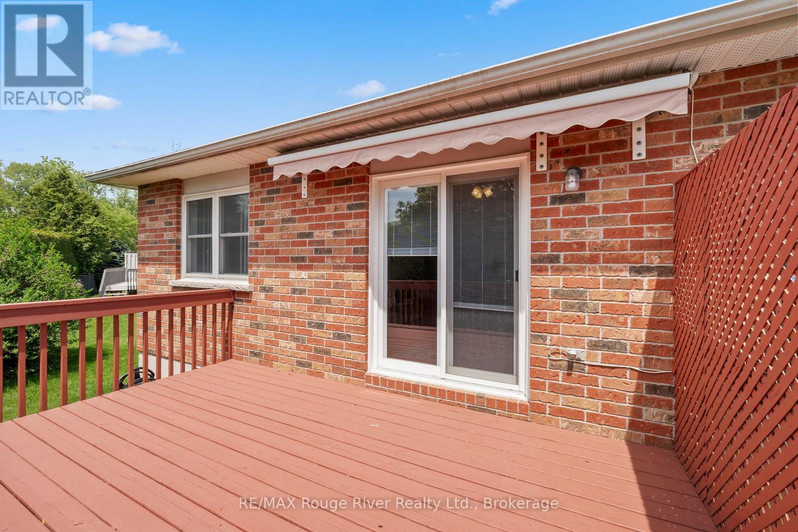 16 TALBOT DRIVE - 29
