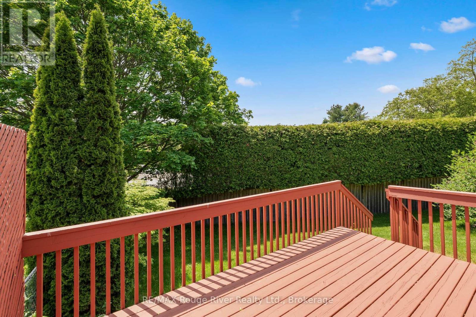 16 TALBOT DRIVE - 30