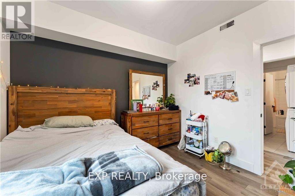 227 BLACKBURN AVENUE - 20