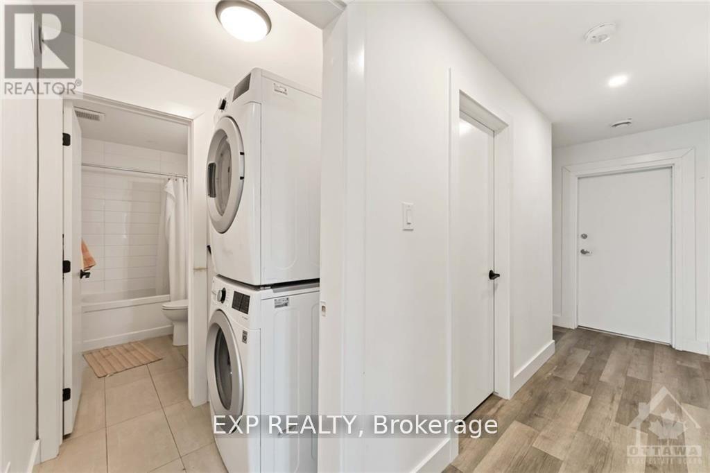 227 BLACKBURN AVENUE - 22