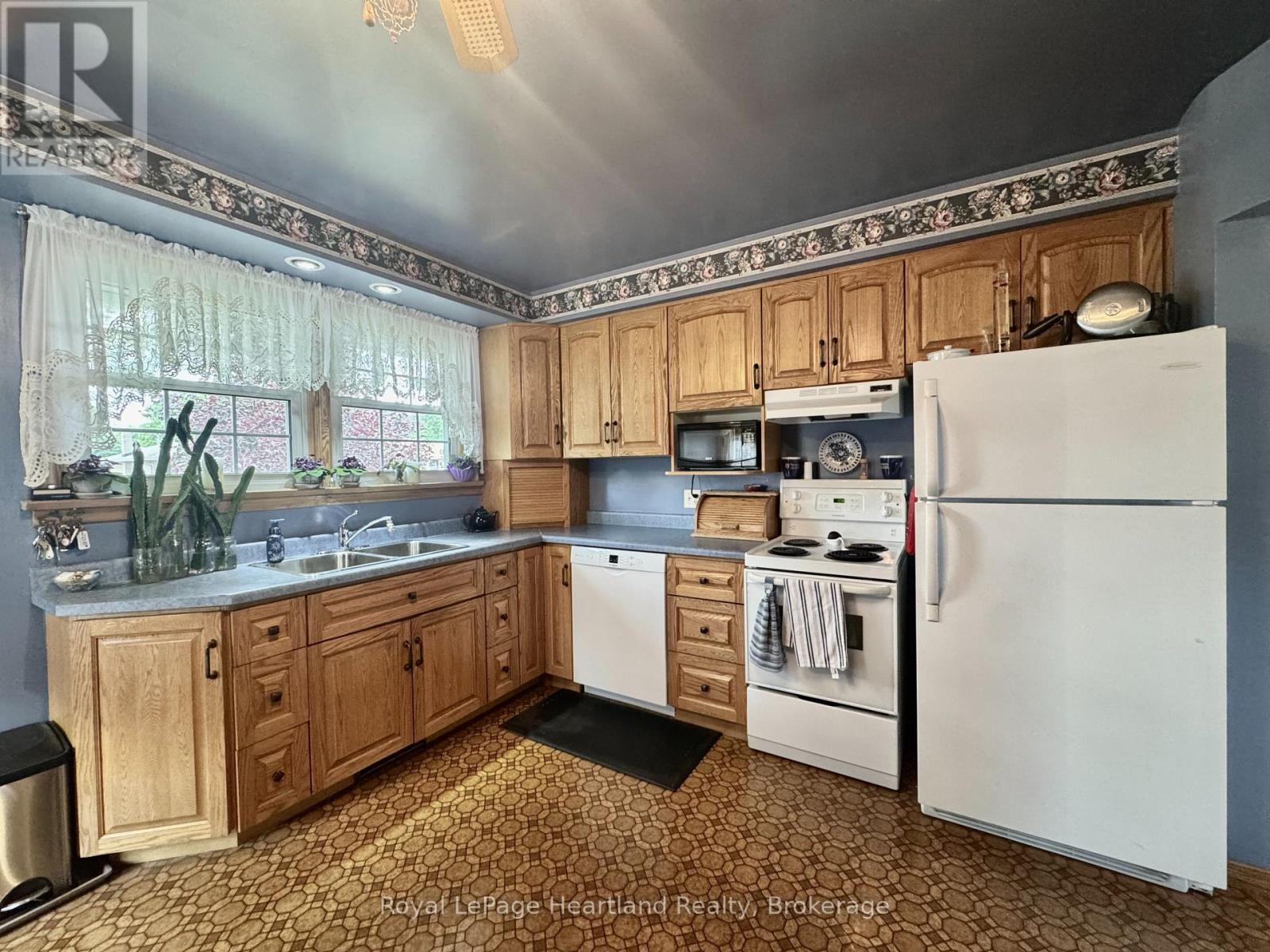 47 MCDONALD STREET - 6